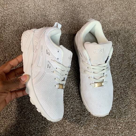 Asics Shoes - ASICS GEL Kayano Trainers Sneakers Evo perforated